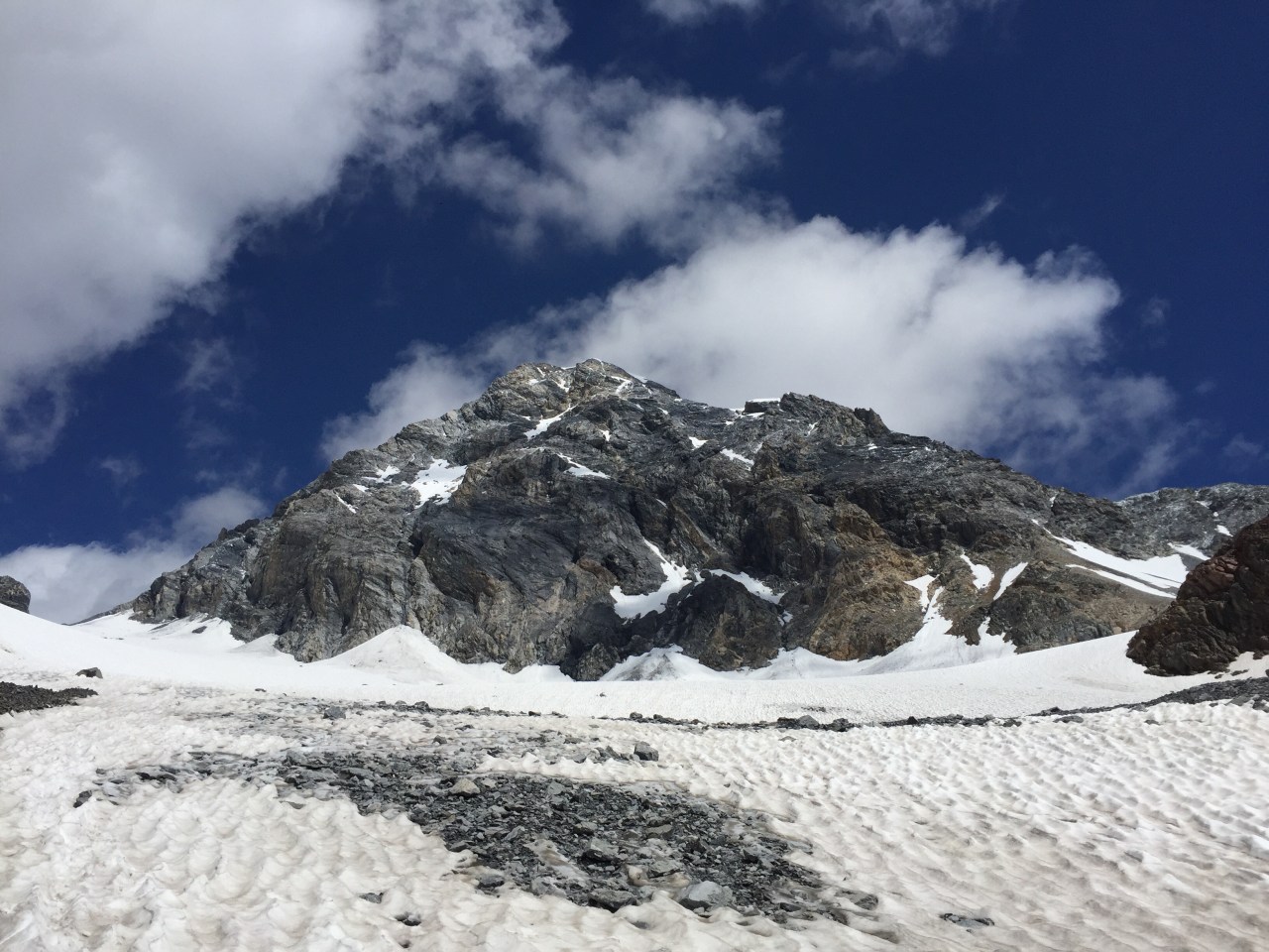 Raggiungere la cima è facoltativo, tornare indietro è obbligatorio. (Ed&nbsp;Viesturs)